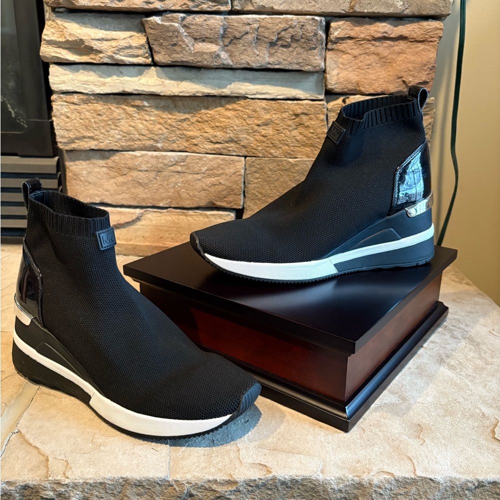 Black Slip-On Michael Kors Healed Ankle Sneakers with White Sole